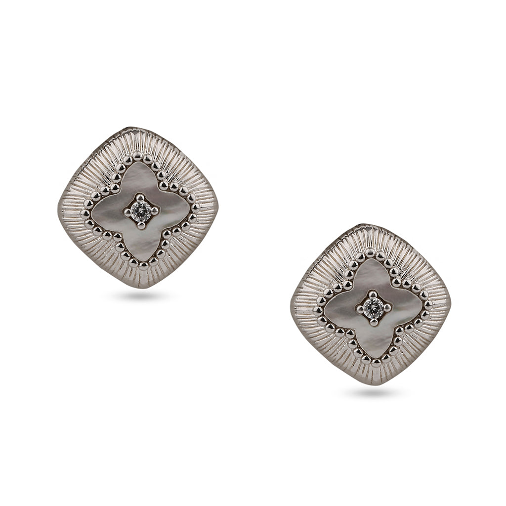 FLORA MOTHER OF PEARL NECKLACE