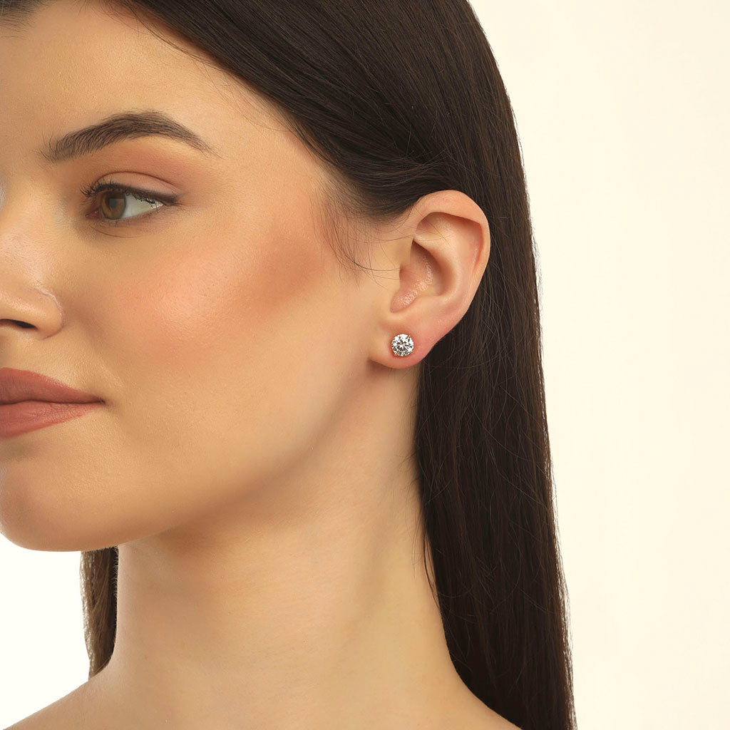 CLASSIC SOLITAIRE STUDDS